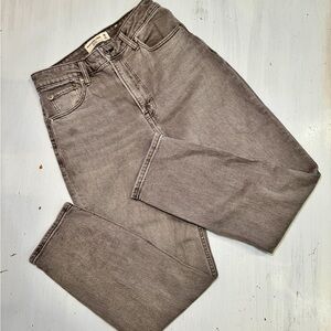 Abercrombie Curve Love Mom Jeans High Rise Gray 26 EUC